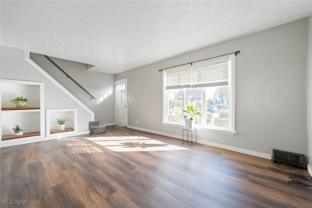 712 E 266 Street, Euclid, OH 44132