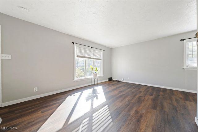 712 E 266 Street, Euclid, OH 44132