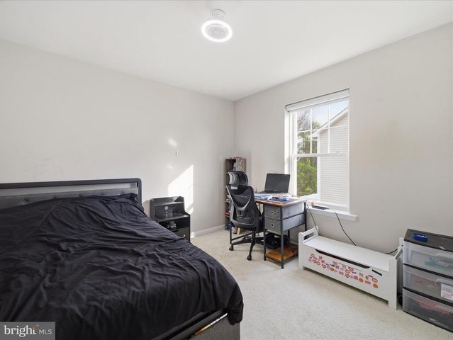 12148 FALLEN TIMBERS CIR, Hagerstown, MD 21740