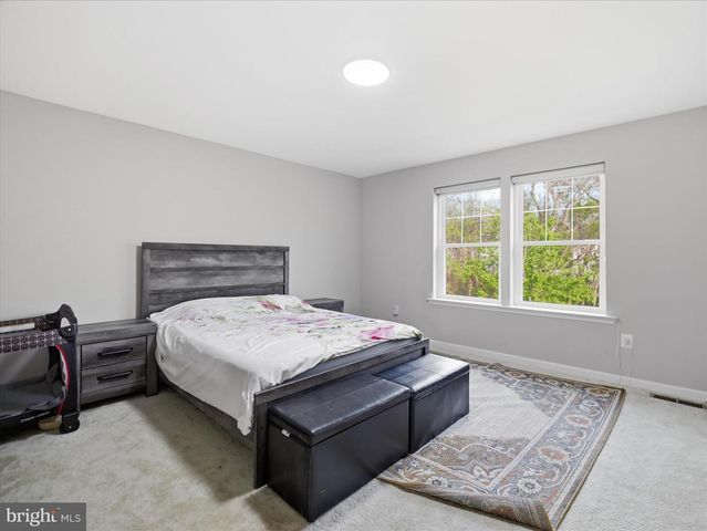 12148 FALLEN TIMBERS CIR, Hagerstown, MD 21740