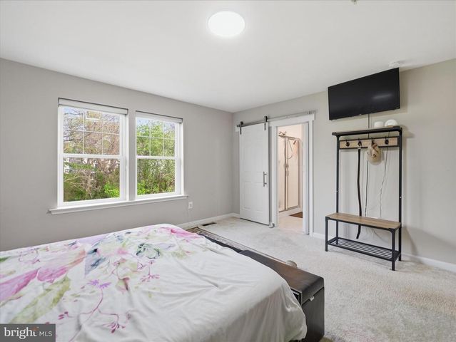 12148 FALLEN TIMBERS CIR, Hagerstown, MD 21740