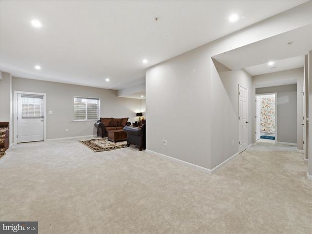 12148 FALLEN TIMBERS CIR, Hagerstown, MD 21740
