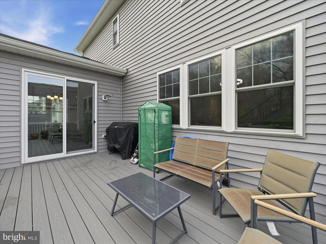 12148 FALLEN TIMBERS CIR, Hagerstown, MD 21740