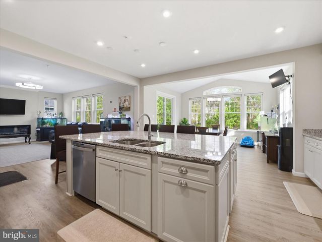 12148 FALLEN TIMBERS CIR, Hagerstown, MD 21740