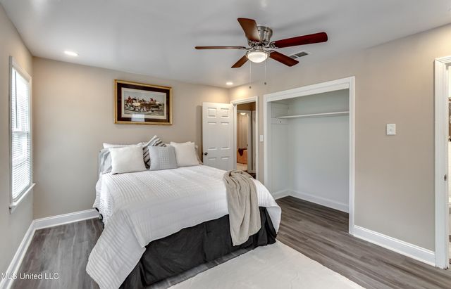 245 Wildwood Terrace, Jackson, MS 39212
