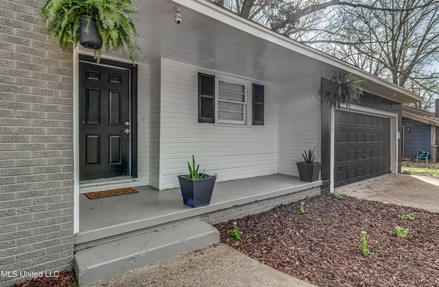 245 Wildwood Terrace, Jackson, MS 39212