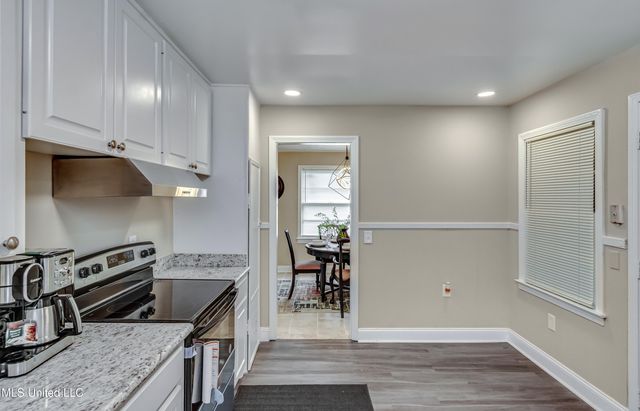 245 Wildwood Terrace, Jackson, MS 39212