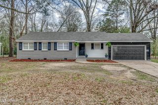 245 Wildwood Terrace, Jackson, MS 39212