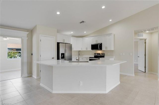 4014 13th ST W, Lehigh Acres, FL 33971
