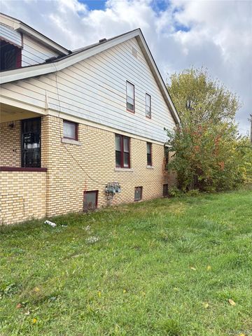 5235 Chalmers Street E, Detroit, MI 48213