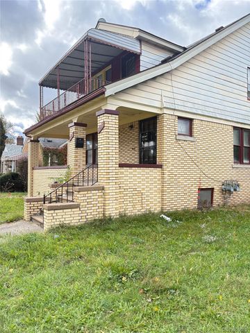 5235 Chalmers Street E, Detroit, MI 48213