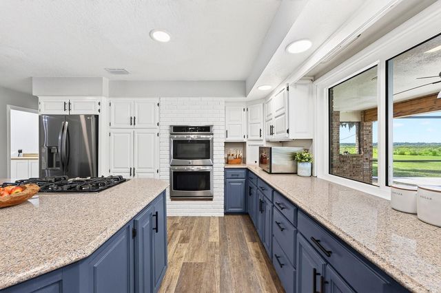 1600 E 10TH STREET, St Cloud, FL 34771