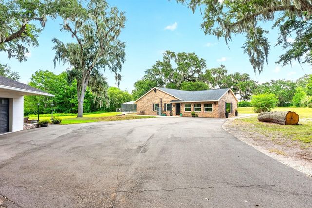 1600 E 10TH STREET, St Cloud, FL 34771