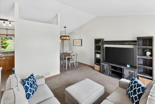 19870 Itea Avenue, Lakeville, MN 55044