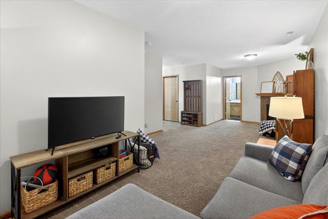 19870 Itea Avenue, Lakeville, MN 55044