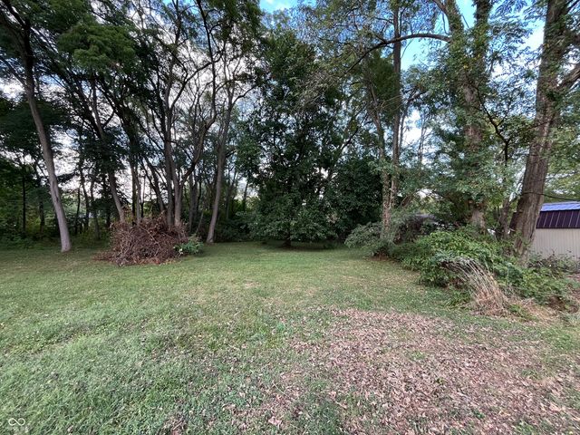 4492 W State Road 32, Anderson, IN 46017