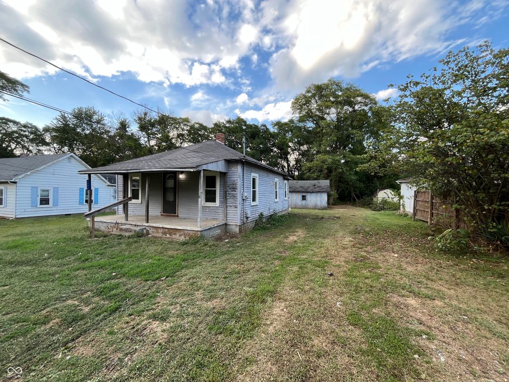 4492 W State Road 32, Anderson, IN 46017