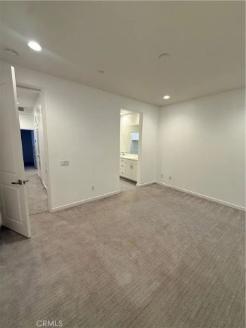 2625 Verna Drive 104, Corona, CA 92883