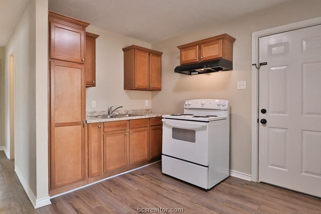 605-607 East Pease Street, Bryan, TX 77803