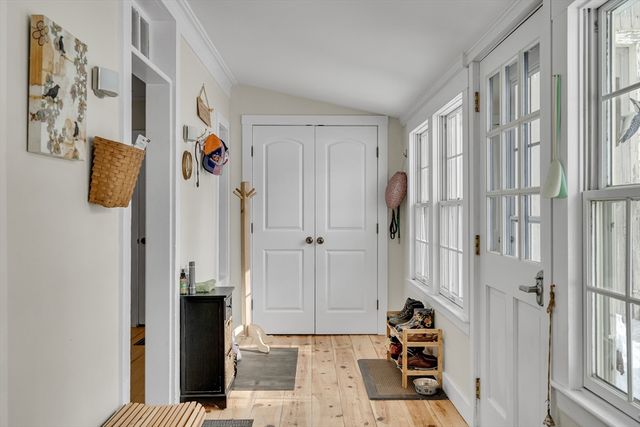 2 Seaver St, Westminster, MA 01473