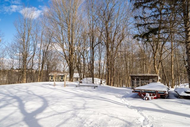 2 Seaver St, Westminster, MA 01473