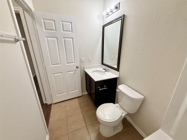 9009 Tall Sky TRCE, Austin, TX 78724