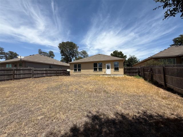 9009 Tall Sky TRCE, Austin, TX 78724