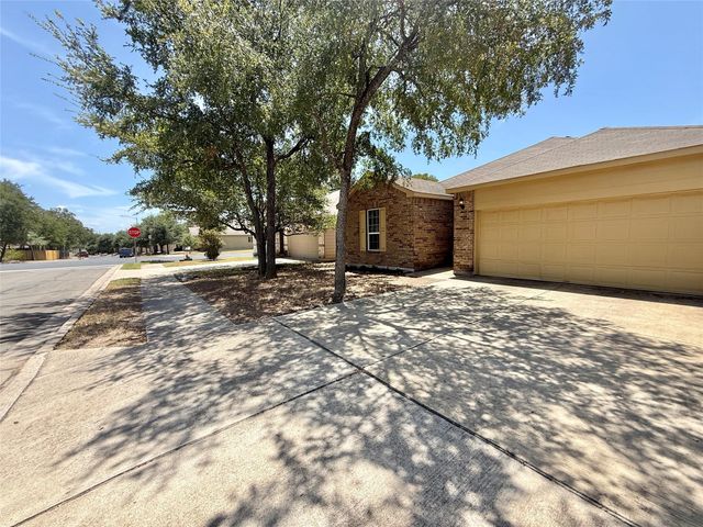 9009 Tall Sky TRCE, Austin, TX 78724