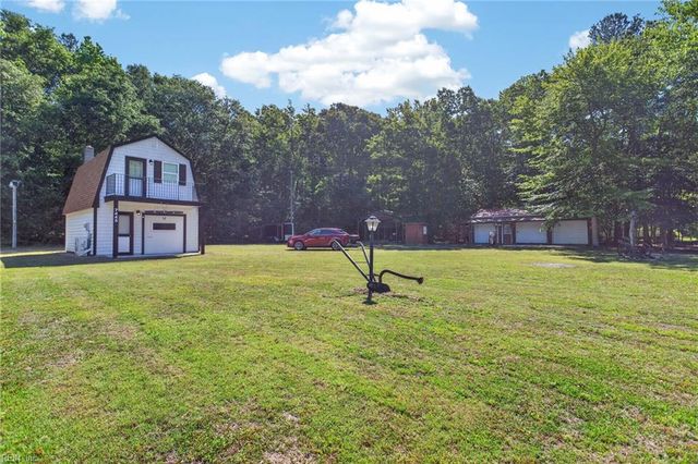 7445 Mill Creek DR, Zuni, VA 23898