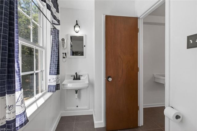 7445 Mill Creek DR, Zuni, VA 23898