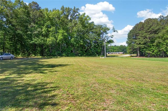 7445 Mill Creek DR, Zuni, VA 23898