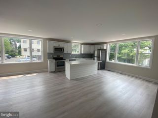 1207 COUNTY LINE RD #2ND FLOOR, Bryn Mawr, PA 19010