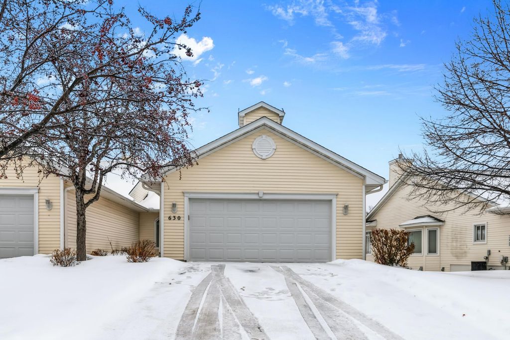630 Aqua Circle, Circle Pines, MN 55014