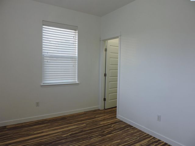 370 Wolverine Court, Richland, WA 99352