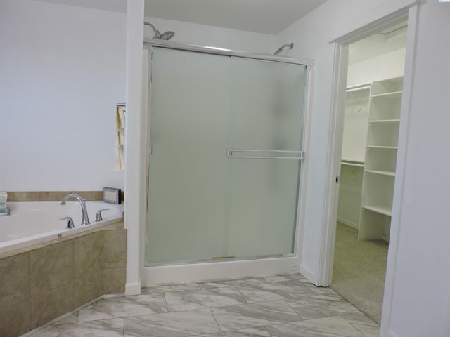 370 Wolverine Court, Richland, WA 99352