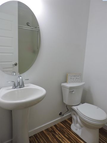 370 Wolverine Court, Richland, WA 99352