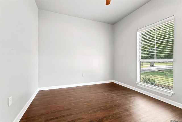 11174 Downey Dr, Greenwell Springs, LA 70739