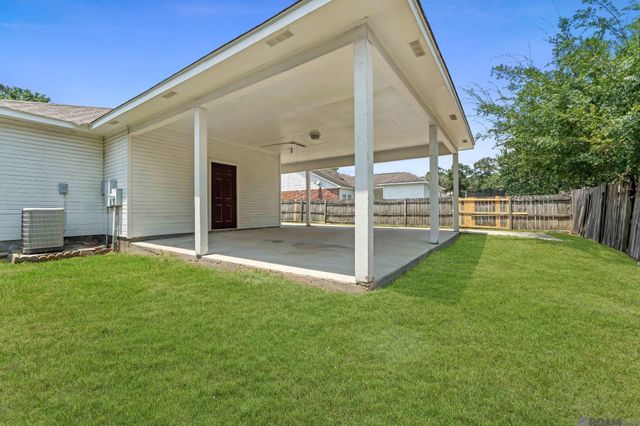 11174 Downey Dr, Greenwell Springs, LA 70739