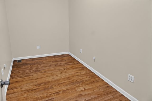 5410 W Division Street, Chicago, IL 60651