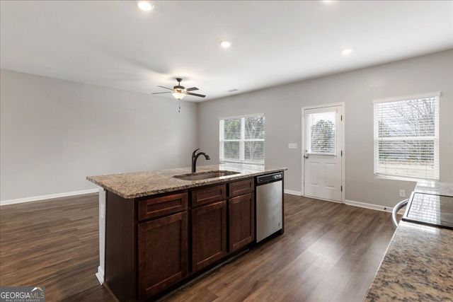 170 Al Jennah Boulevard, Locust Grove, GA 30248