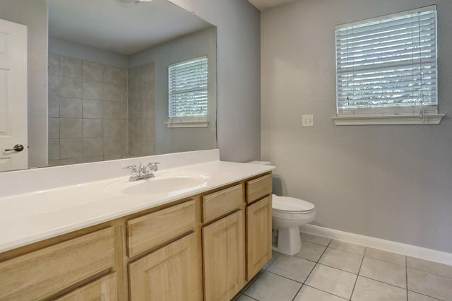 308 Blackson Ave A, Austin, TX 78752