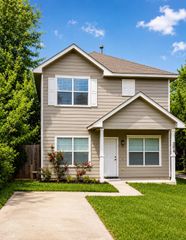 308 Blackson Ave A, Austin, TX 78752