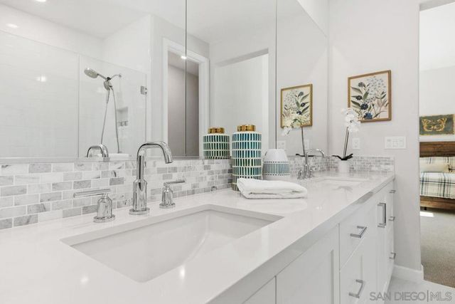 12609 Elizabeth, San Diego, CA 92129