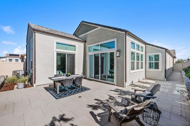 12609 Elizabeth, San Diego, CA 92129