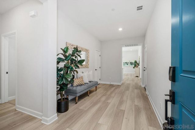 12609 Elizabeth, San Diego, CA 92129