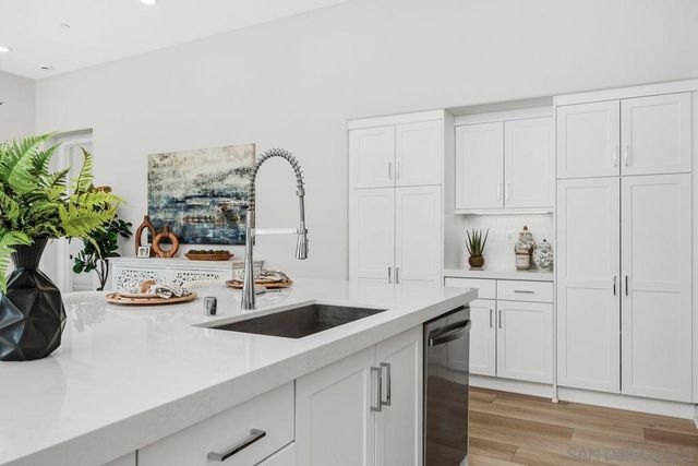 12609 Elizabeth, San Diego, CA 92129