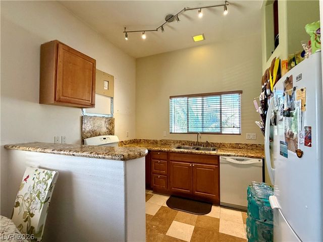 6752 Arroyo Avenue, Las Vegas, NV 89103