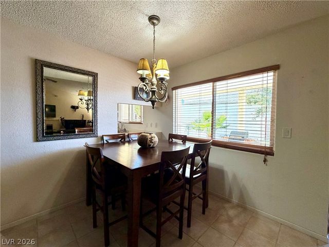 6752 Arroyo Avenue, Las Vegas, NV 89103