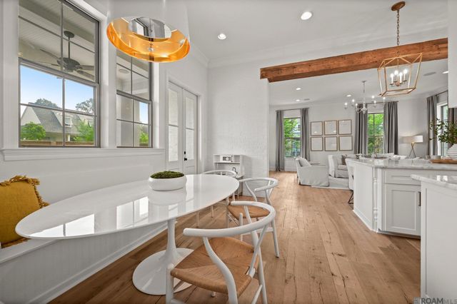 10715 Turning Leaf Dr, Baton Rouge, LA 70810