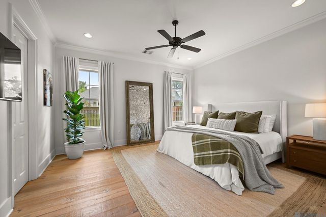 10715 Turning Leaf Dr, Baton Rouge, LA 70810